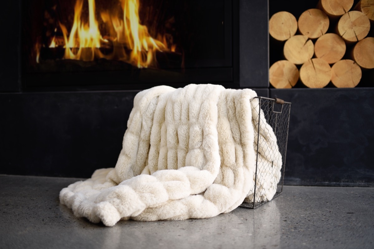 9 Best Sewing Projects And Uses For Minky Fabric