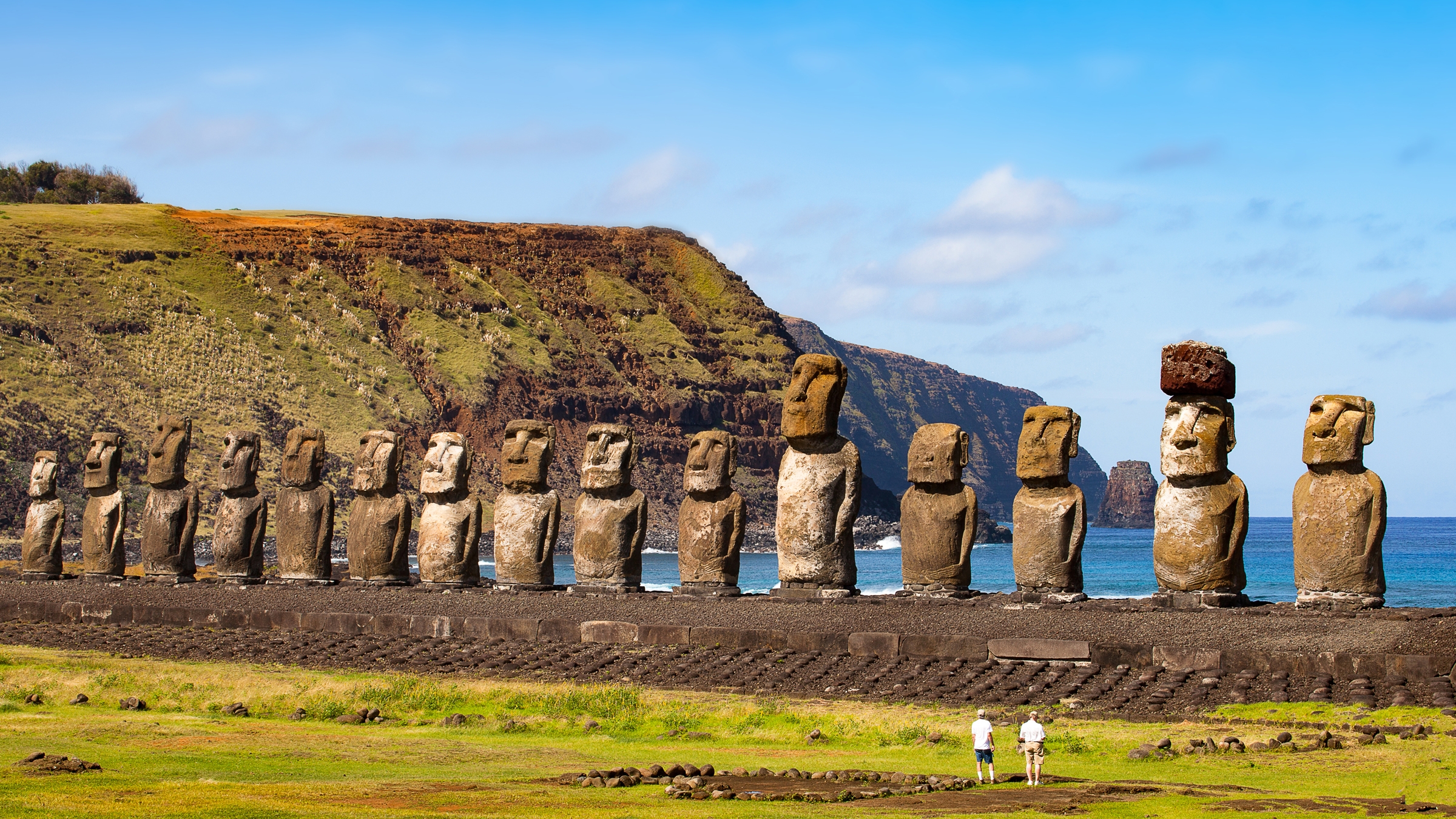 Easter Island Rapa Nui And Its Famous Moai Statues Live Science