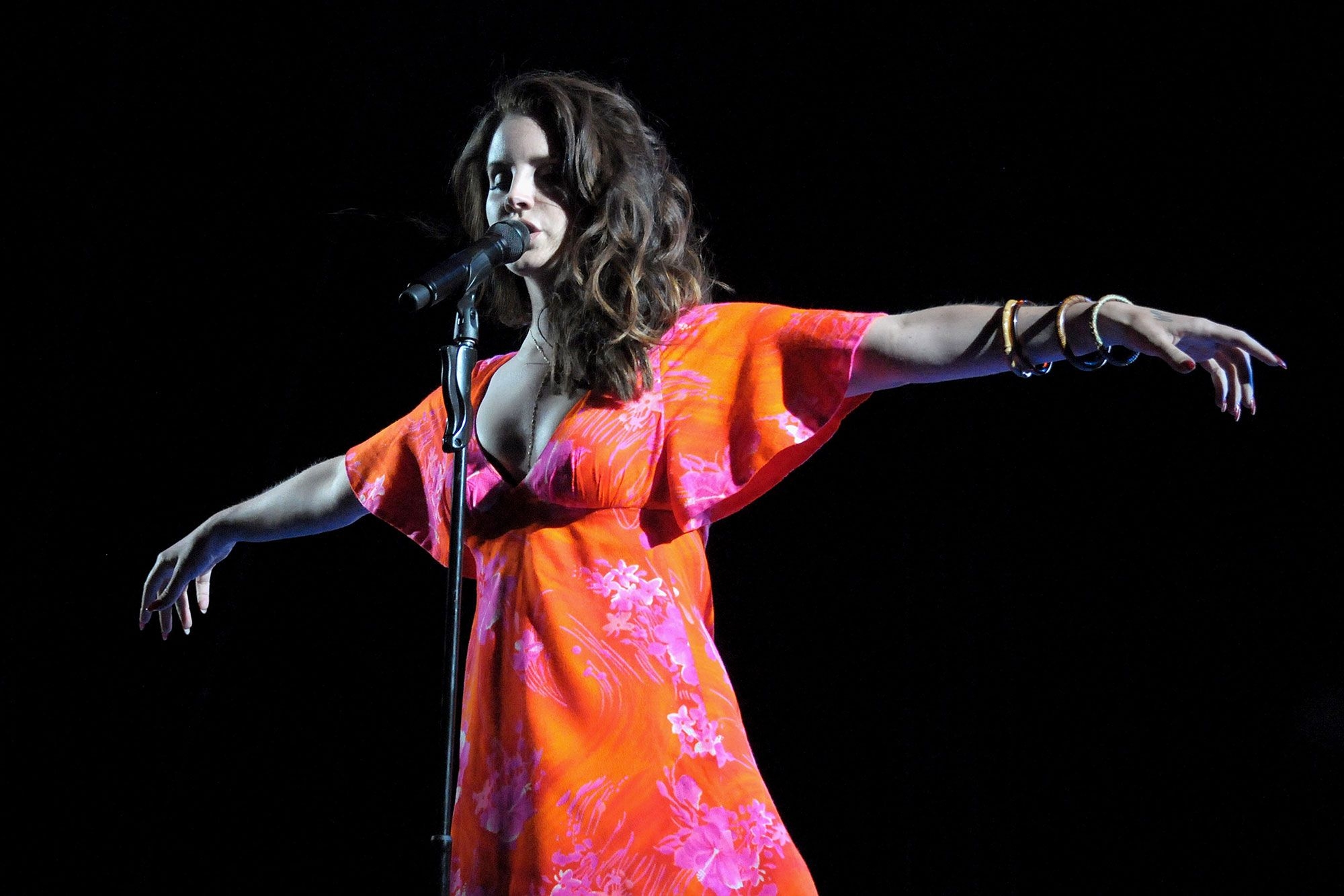 Lana Del Rey Is Exhausted The New Yorker