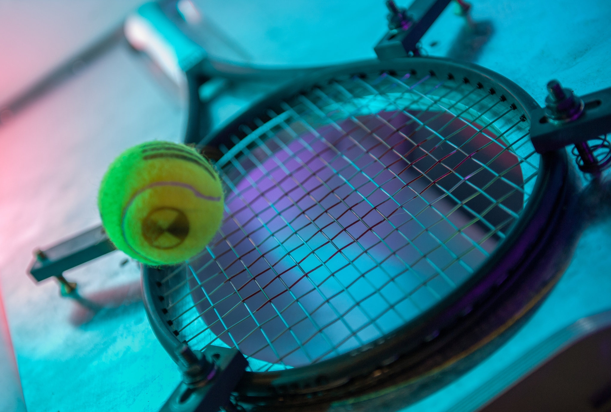 Latest Advances To Tennis Racket Put New Spin On The Game The New York Times Latest Advances To Tennis Racket Put New Spin On The Game The New York Times