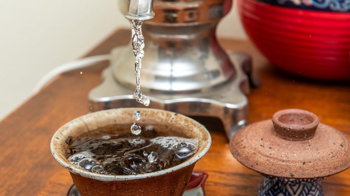 samovars crossword clue