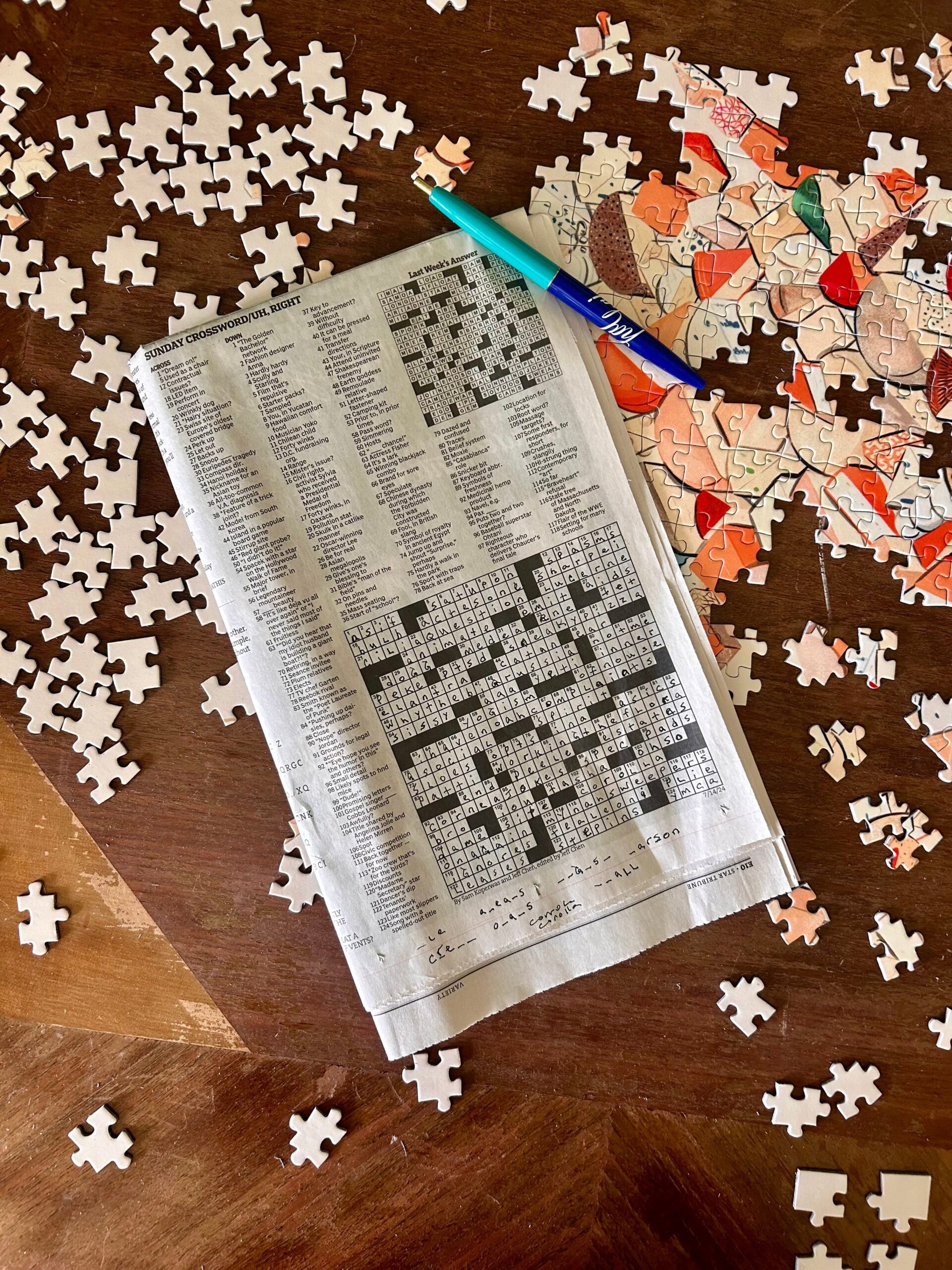 allude crossword clue