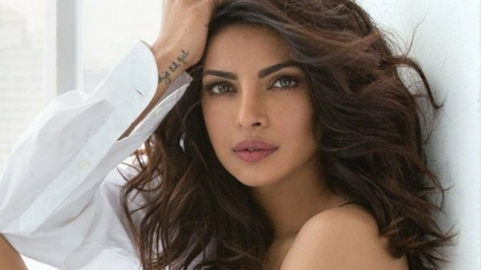 Priyanka Chopra Drops Hint About Her Role In The Matrix Resurrections Just A Small Fish In A Huge Pond Bollywood