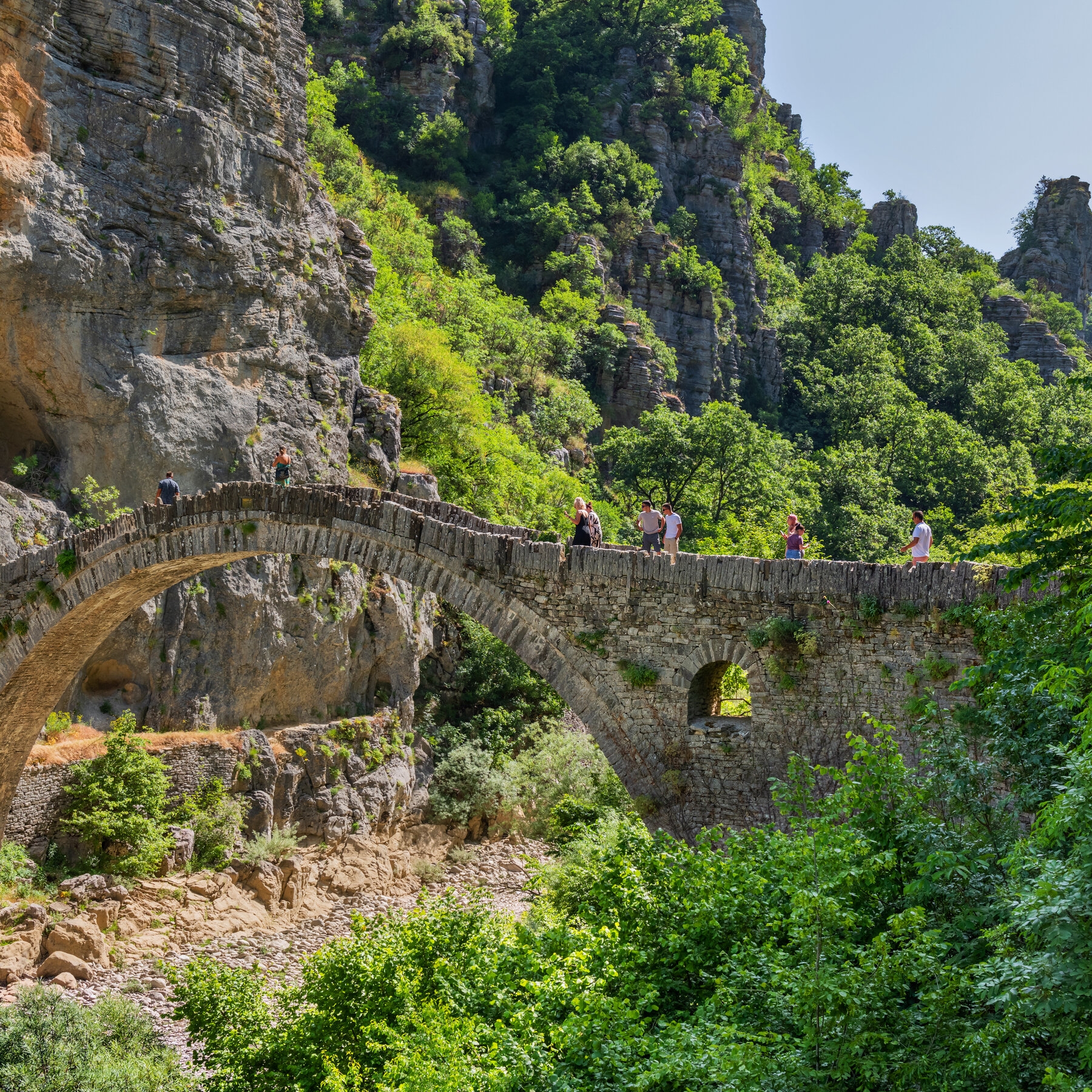 The Lure Of Stones And Silence Hiking In Zagori Greece The New York Times