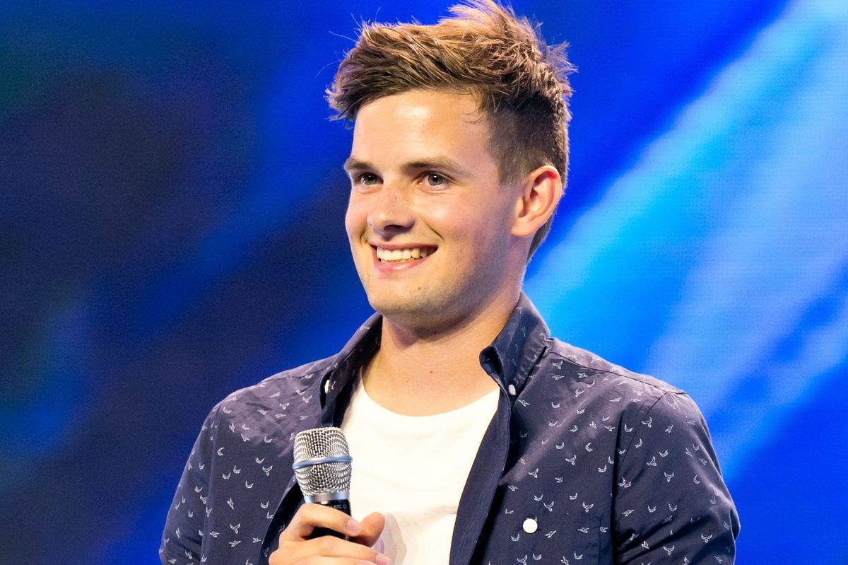 singer mann crossword clue